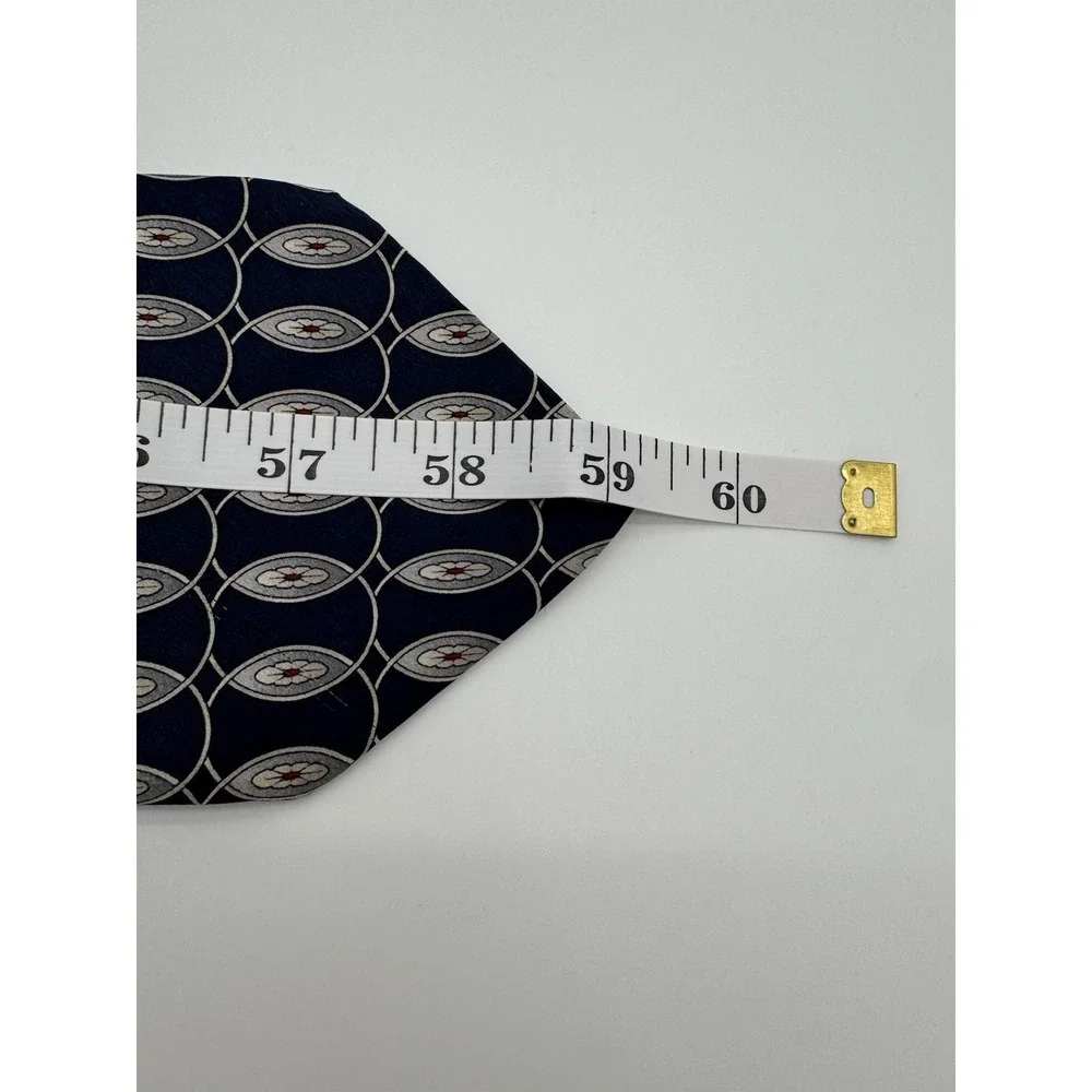 Geoffrey Beene Classic Silk Tie Blue Geometric Oval Pattern Made‎ in USA
